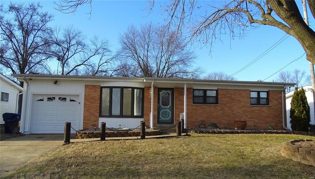 13 Ronda Drive Florissant, MO House Sold - Photo 1 of 22. Opens carousel modal