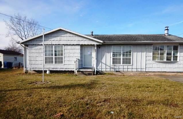 831 Lamson Street Flora, IL House Sold - Photo 1 of 12. Opens carousel modal