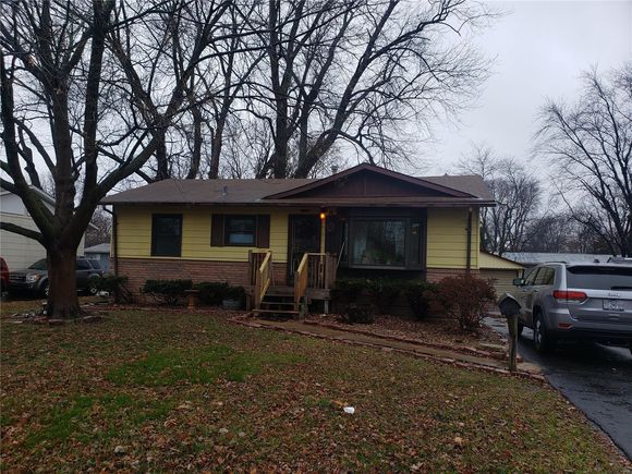 1715 Fernbrook Florissant, MO House Sold - Photo 1 of 14. Opens carousel modal