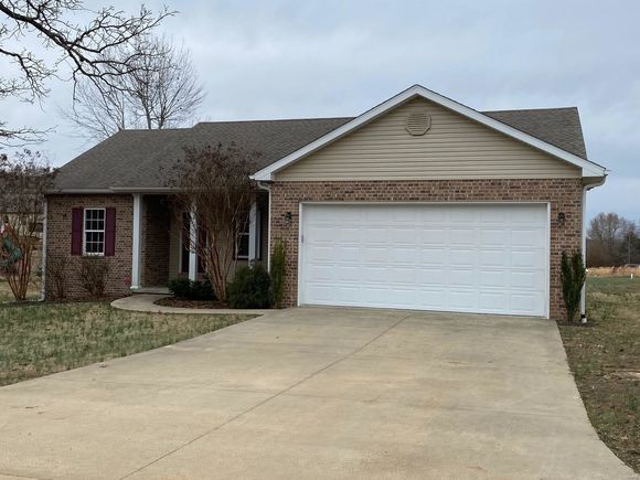 228 Anna Drive Poplar Bluff, MO House Sold - Photo 1 of 2. Opens carousel modal