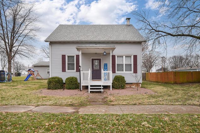 670 Main Street Pierron, IL House Sold - Photo 1 of 13. Opens carousel modal