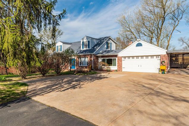 8951 Pardee Road St Louis, MO House Sold - Photo 1 of 61. Opens carousel modal