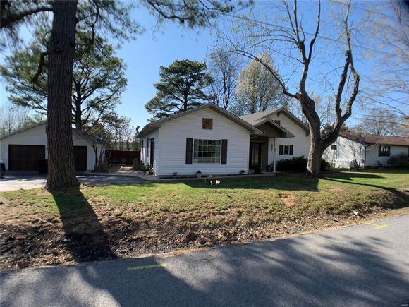 803 Water Street Harrisburg, IL House Sold - Photo 1 of 14. Opens carousel modal