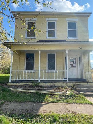 650 Clark Street Warsaw, IL House Sold - Photo 1 of 20. Opens carousel modal
