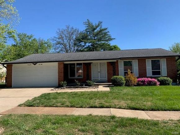 2648 Victron St Louis, MO House Sold - Photo 1 of 32. Opens carousel modal