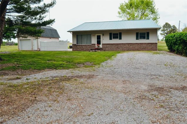 203 East Lincoln Street Ava, IL House Sold - Photo 1 of 31. Opens carousel modal