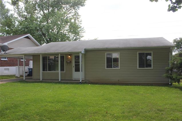 3039 Wheaton Avenue St Louis, MO House Sold - Photo 1 of 17. Opens carousel modal