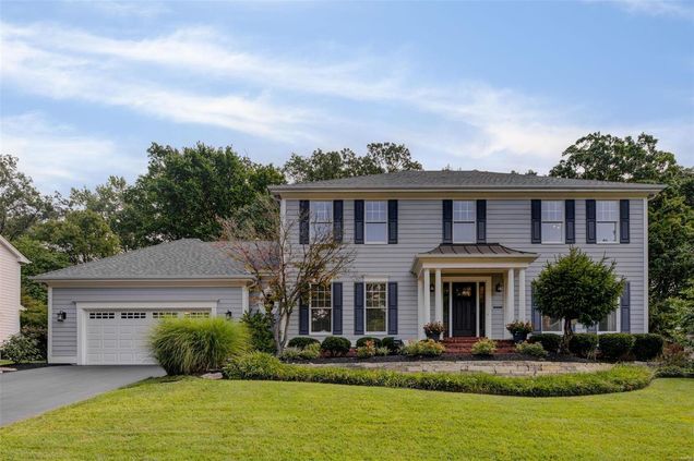 514 Pointe Essex Court St Louis, MO House Sold - Photo 1 of 21. Opens carousel modal