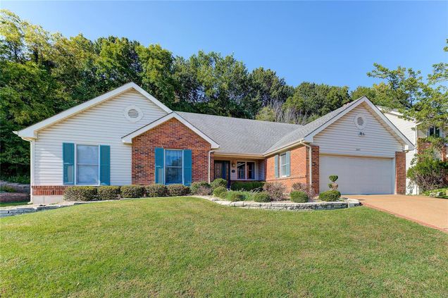 2425 Fairoyal St Louis, MO House Sold - Photo 1 of 26. Opens carousel modal