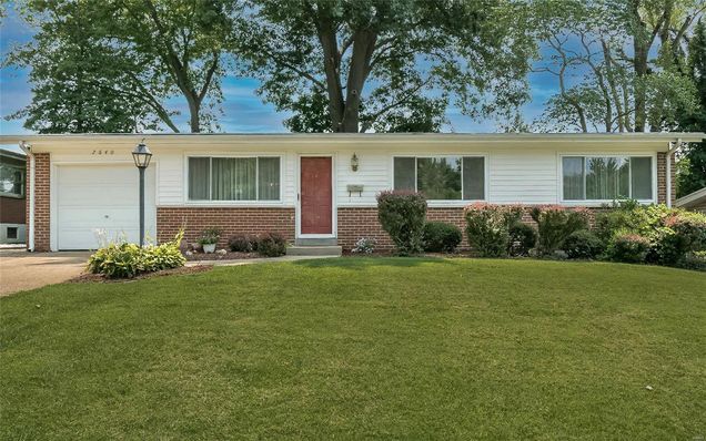 2640 Suffolk Florissant, MO House Sold - Photo 1 of 42. Opens carousel modal