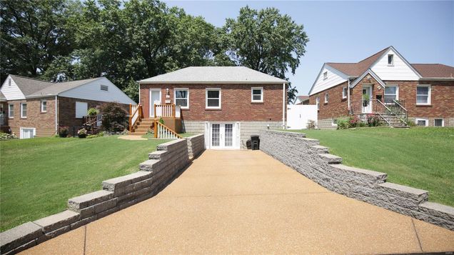 93 Lemay Gardens St Louis, MO House Sold - Photo 1 of 20. Opens carousel modal