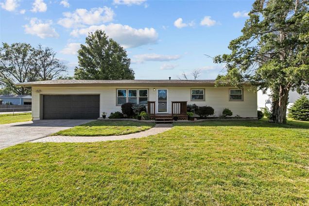 3 Roeper St Peters, MO House Sold - Photo 1 of 19. Opens carousel modal
