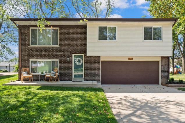 930 Barbara Ann Lane Ellisville, MO House Sold - Photo 1 of 32. Opens carousel modal