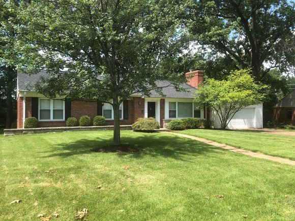 719 Applewood Drive St Louis, MO House Sold - Photo 1 of 29. Opens carousel modal