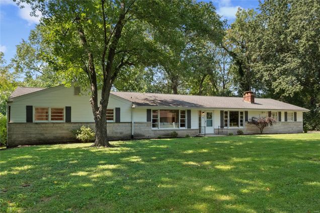 4 S Tealbrook St Louis, MO House Sold - Photo 1 of 29. Opens carousel modal
