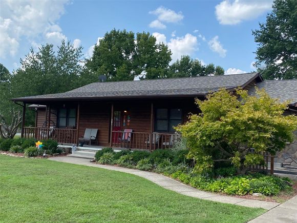 301 Susan Avenue Energy, IL House Sold - Photo 1 of 19. Opens carousel modal