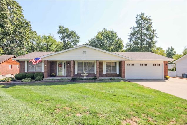 2716 Edgeworth Avenue Maryland Heights, MO House Sold - Photo 1 of 64. Opens carousel modal