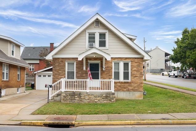 600 Jackson Street St Charles, MO House Sold - Photo 1 of 16. Opens carousel modal