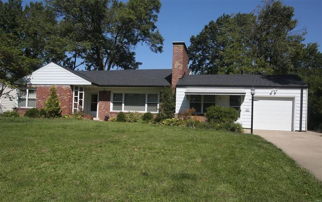 651 Applewood Drive Kirkwood, MO House Sold - Photo 1 of 43. Opens carousel modal