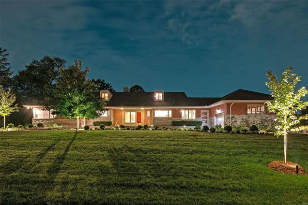 62 Clermont Lane Ladue, MO House Sold - Photo 1 of 54. Opens carousel modal