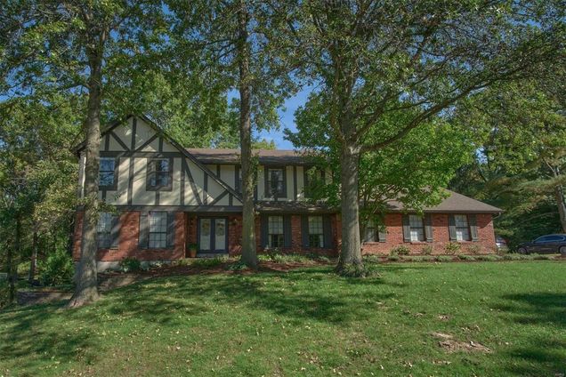 1636 Mason Knoll Road St Louis, MO House Sold - Photo 1 of 34. Opens carousel modal