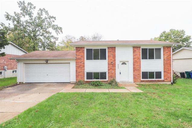 6327 Sean Parkway St Louis, MO House Sold - Photo 1 of 25. Opens carousel modal