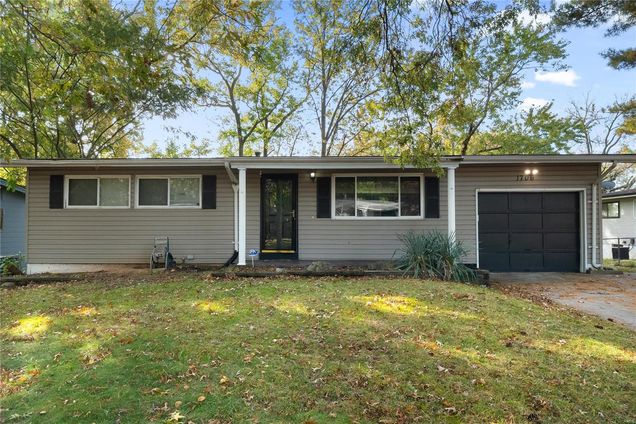 1706 Cargill St Louis, MO House Sold - Photo 1 of 26. Opens carousel modal