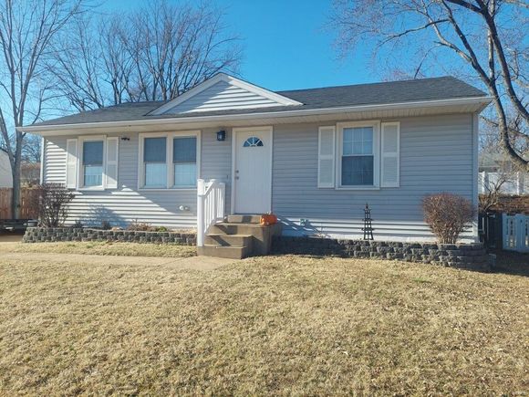 10555 Kamping Lane St Louis, MO House Sold - Photo 1 of 23. Opens carousel modal