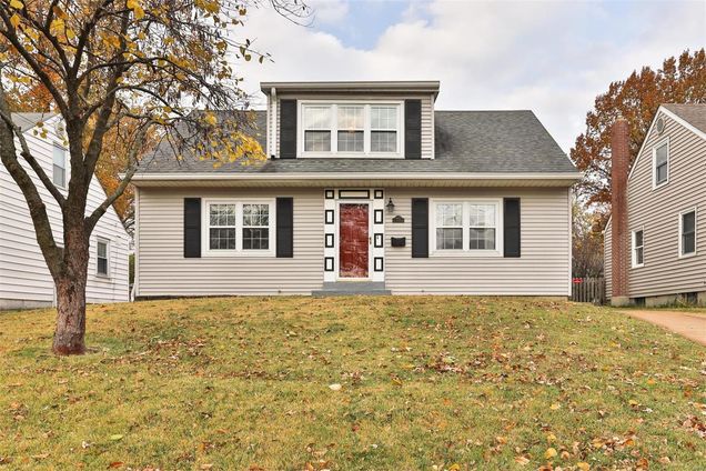 845 N Geyer Road St Louis, MO House Sold - Photo 1 of 26. Opens carousel modal