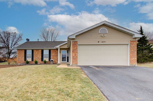 16255 Castlerea Ellisville, MO House Sold - Photo 1 of 28. Opens carousel modal