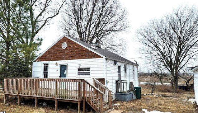 17 W Elm Street Lenzburg, IL House Sold - Photo 1 of 18. Opens carousel modal