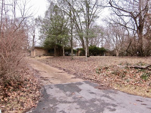 41 Topping Lane St Louis, MO House Sold - Photo 1 of 8. Opens carousel modal