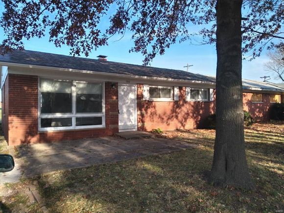 120 Lauralee Cahokia, IL House Sold - Photo 1 of 20. Opens carousel modal