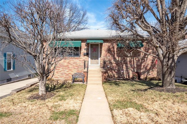 7305 Nottingham Avenue Shrewsbury, MO House Sold - Photo 1 of 14. Opens carousel modal
