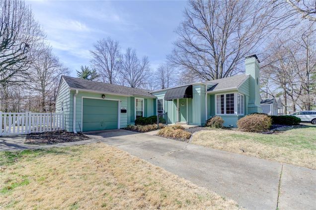 606 Bedford Oaks Drive St Louis, MO House Sold - Photo 1 of 34. Opens carousel modal