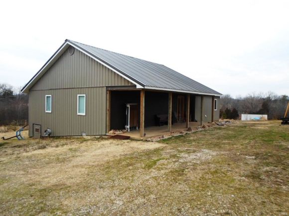1245 County Road 523 Poplar Bluff, MO House Sold - Photo 1 of 21. Opens carousel modal