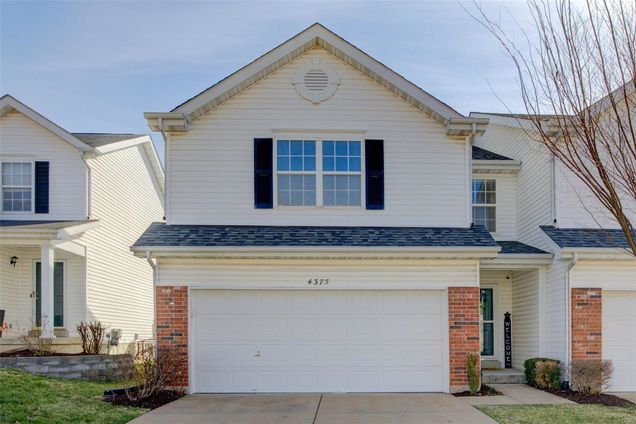 4375 Bristol View Court St Louis, MO Townhouse Sold - Photo 1 of 21. Opens carousel modal