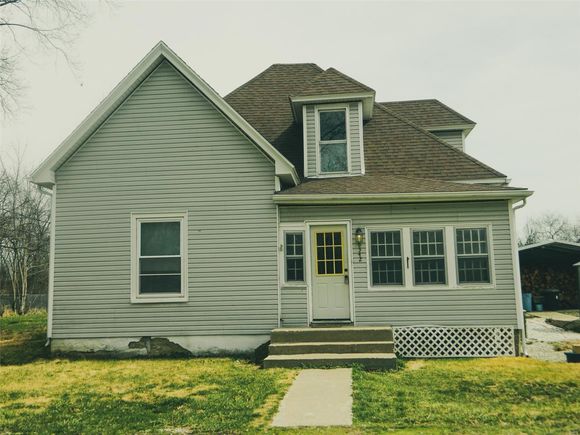 #MIS22016812 New Bloomfield, MO House Sold - Photo 1 of 51. Opens carousel modal