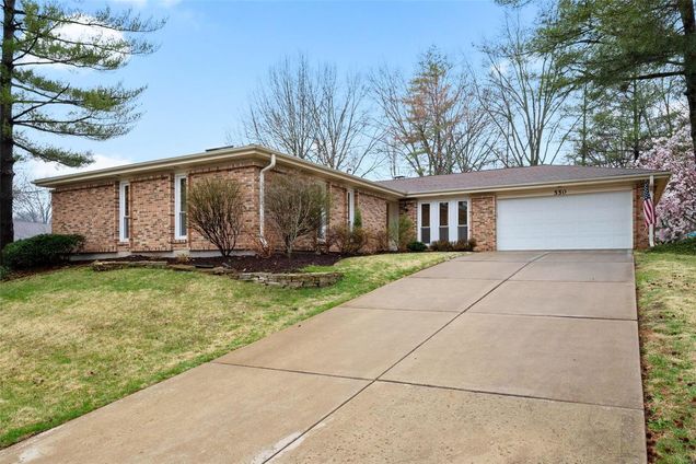 550 Burlington Mill Ballwin, MO House Sold - Photo 1 of 54. Opens carousel modal