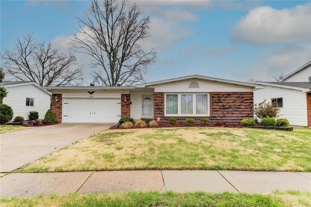 2670 Delaware Drive Florissant, MO House Sold - Photo 1 of 20. Opens carousel modal
