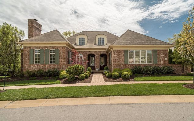 4 Warson Downs Creve Coeur, MO House Sold - Photo 1 of 1. Opens carousel modal