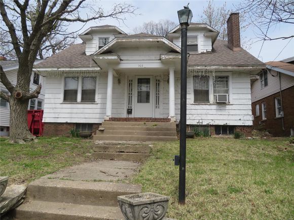 503 W Willcox Avenue Peoria, IL House Sold - Photo 1 of 7. Opens carousel modal