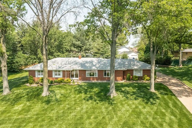 10885 Leebur Drive St Louis, MO House Sold - Photo 1 of 23. Opens carousel modal