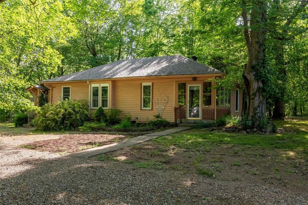 476 Potters Road Makanda, IL House Sold - Photo 1 of 26. Opens carousel modal