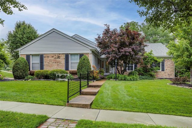 15527 Wendimill Drive Chesterfield, MO House Sold - Photo 1 of 21. Opens carousel modal