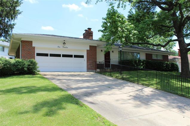 112 Blackthorn Drive St Louis, MO House Sold - Photo 1 of 46. Opens carousel modal