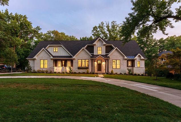 14 Ladue Ridge Ladue, MO House Sold - Photo 1 of 42. Opens carousel modal