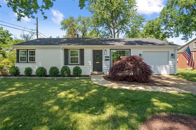 1003 Meadowridge Drive Kirkwood, MO House Sold - Photo 1 of 26. Opens carousel modal