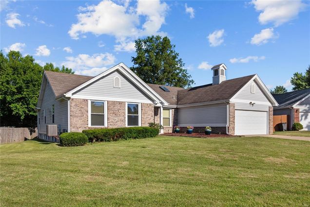 2918 Willow Creek Estates Drive Florissant, MO House Sold - Photo 1 of 24. Opens carousel modal