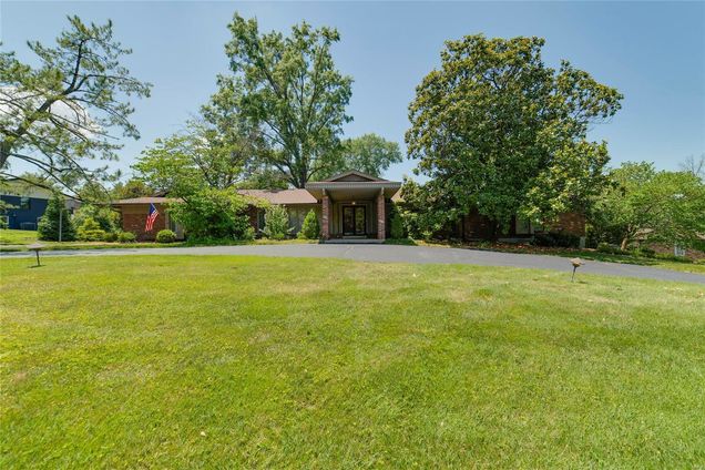 347 Pebble Acres Drive St Louis, MO House Sold - Photo 1 of 40. Opens carousel modal